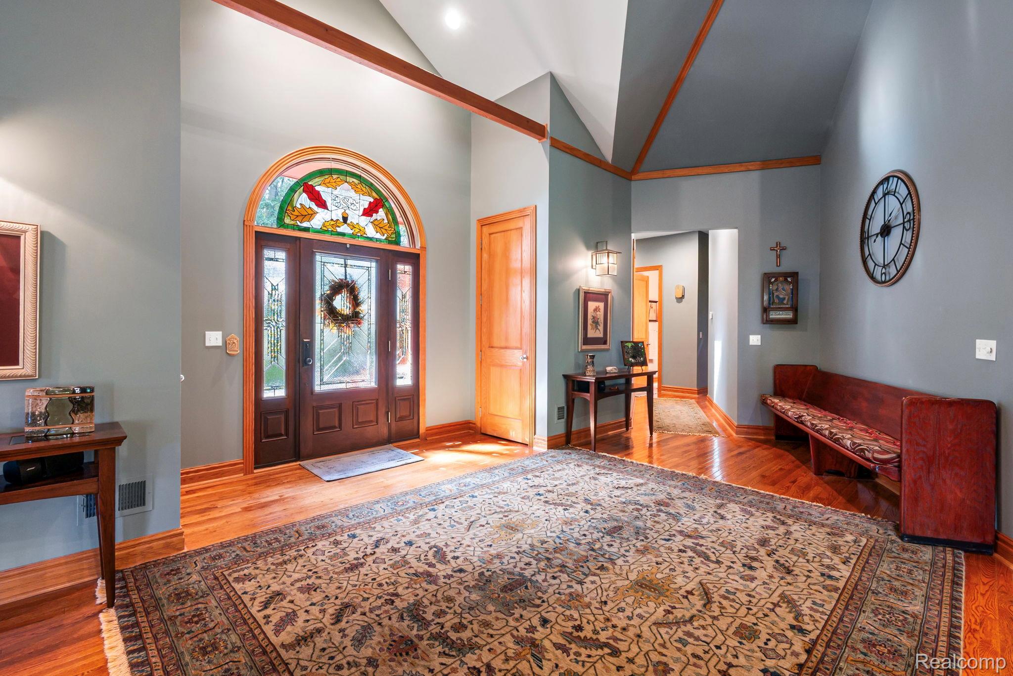 328 Kingslyn Farms Ct Court