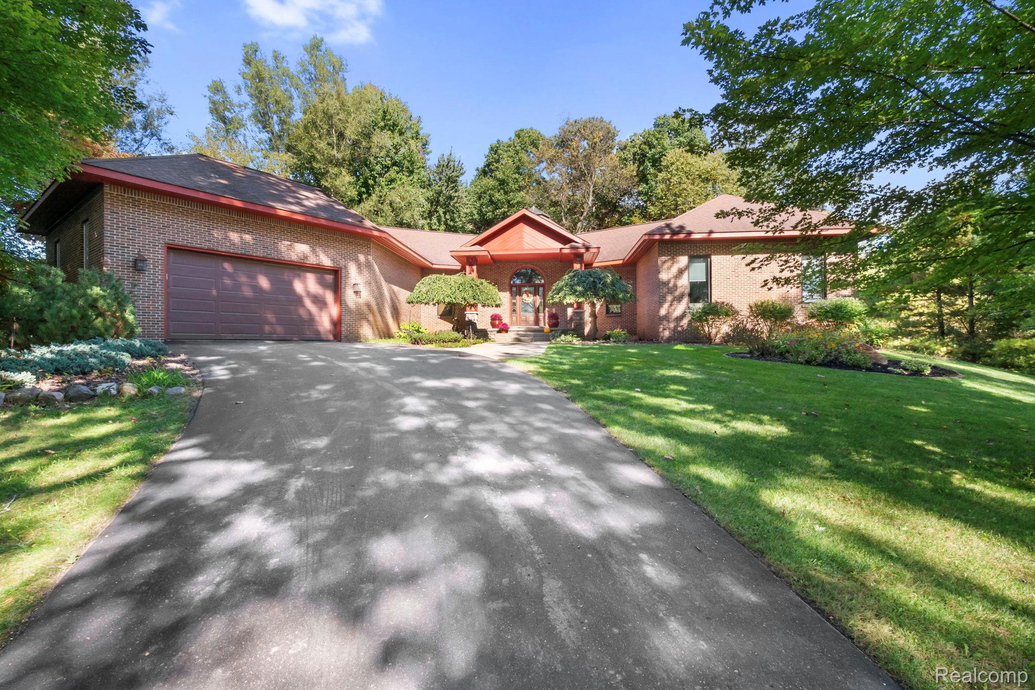 328 Kingslyn Farms Ct Court
