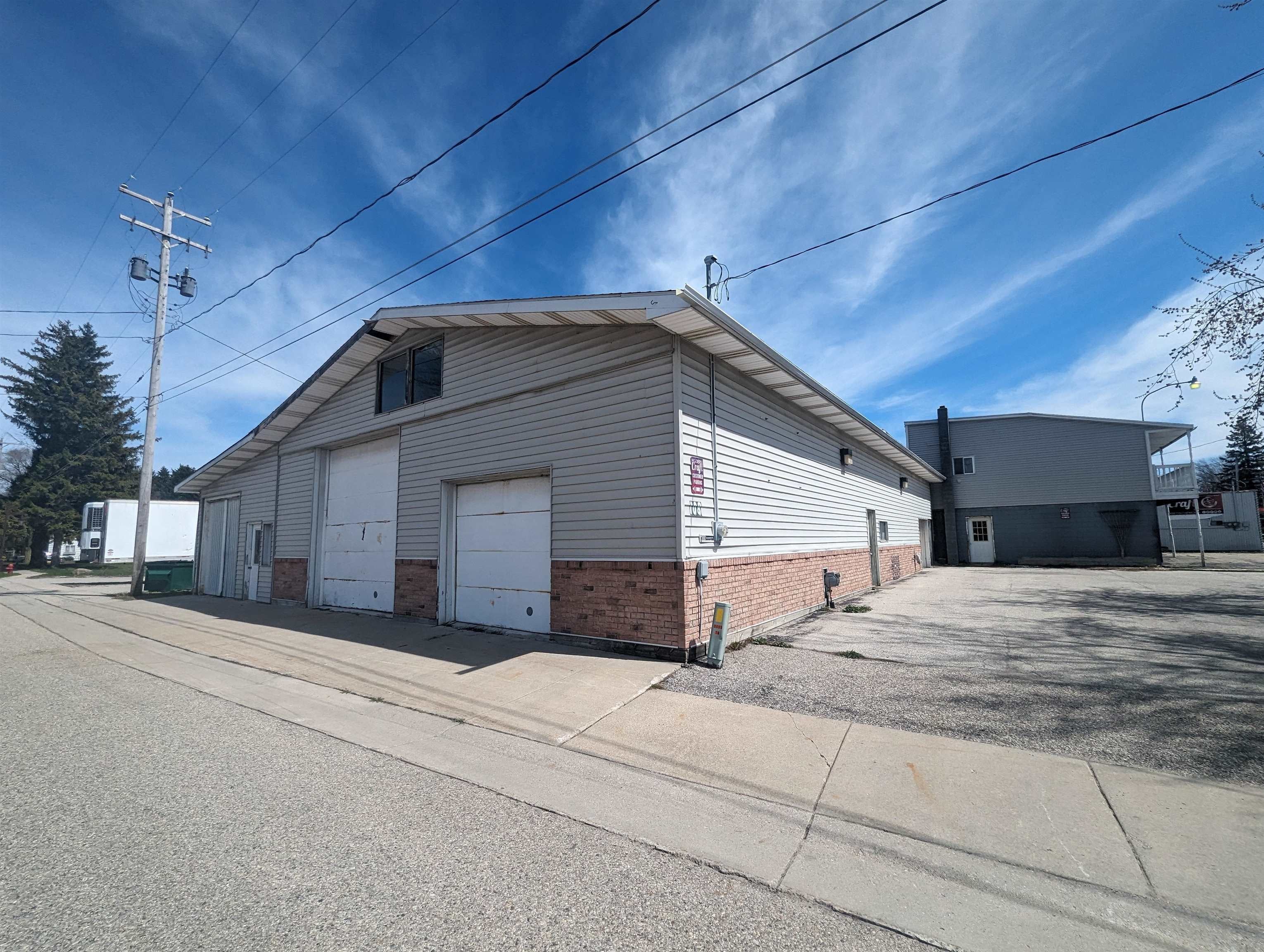 108 N Mackinaw Road