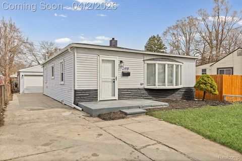 34948 Richard Street Wayne City MI 48184