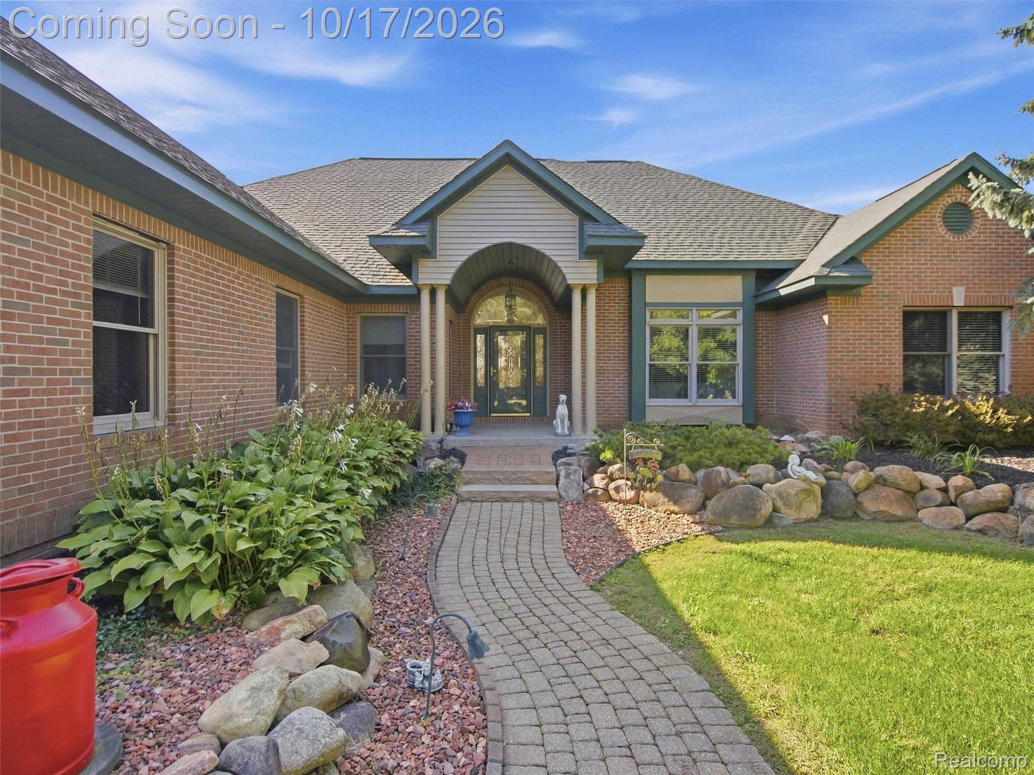 87 Oak View Drive