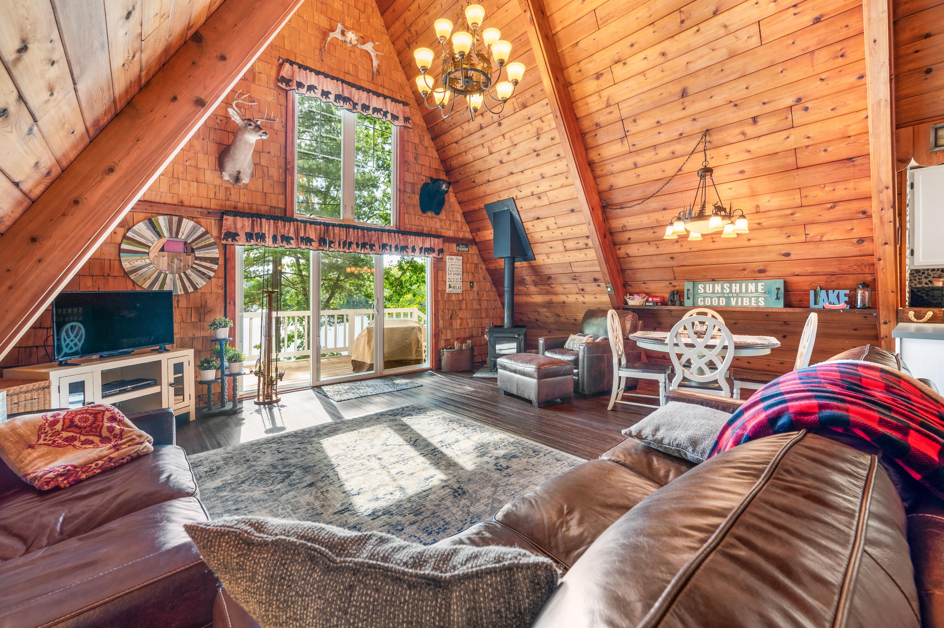 530 McLachlan Point