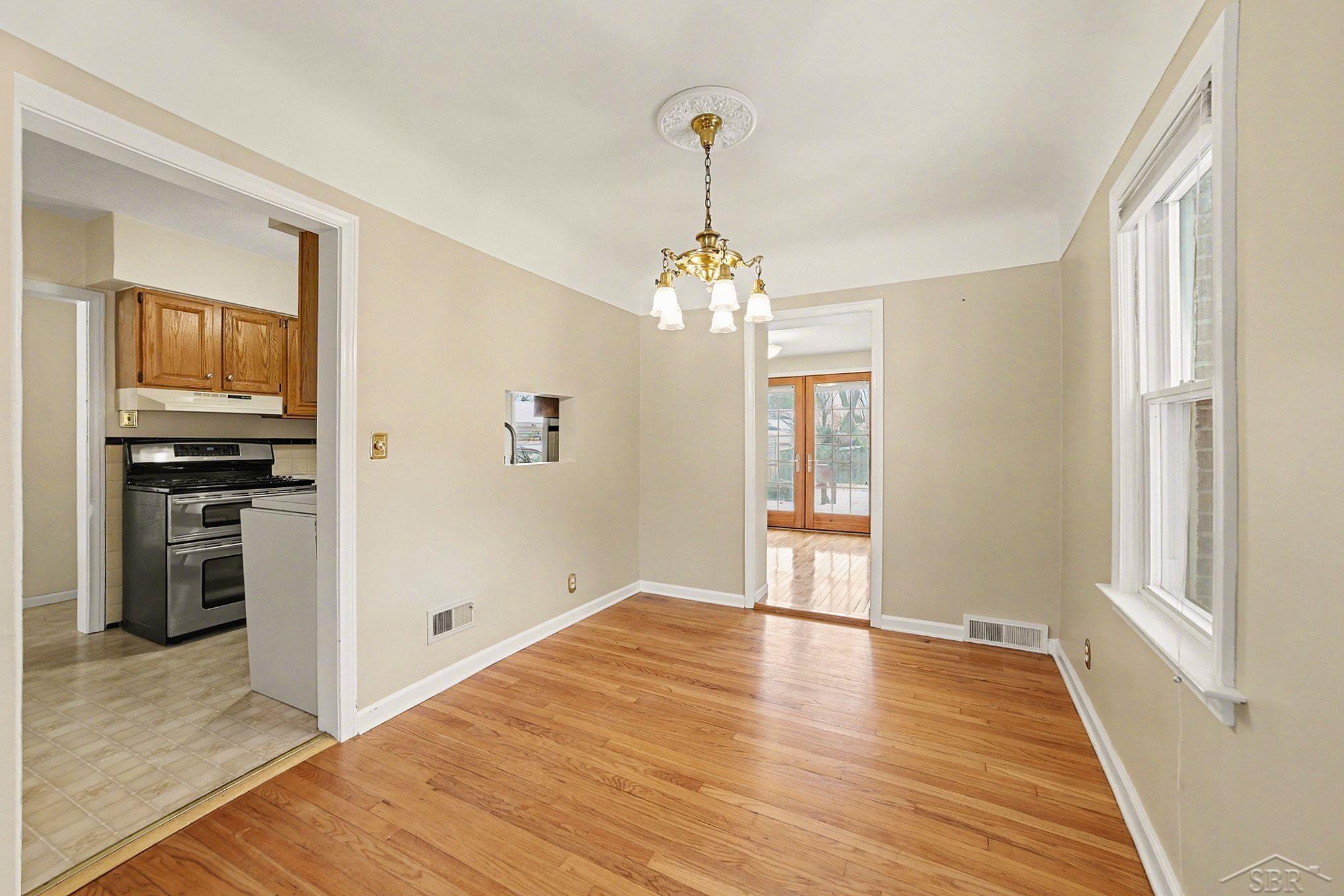 1662 Glendale Avenue