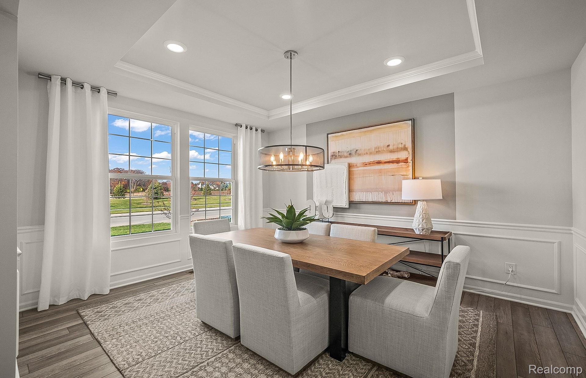 873 Risdon Trail South