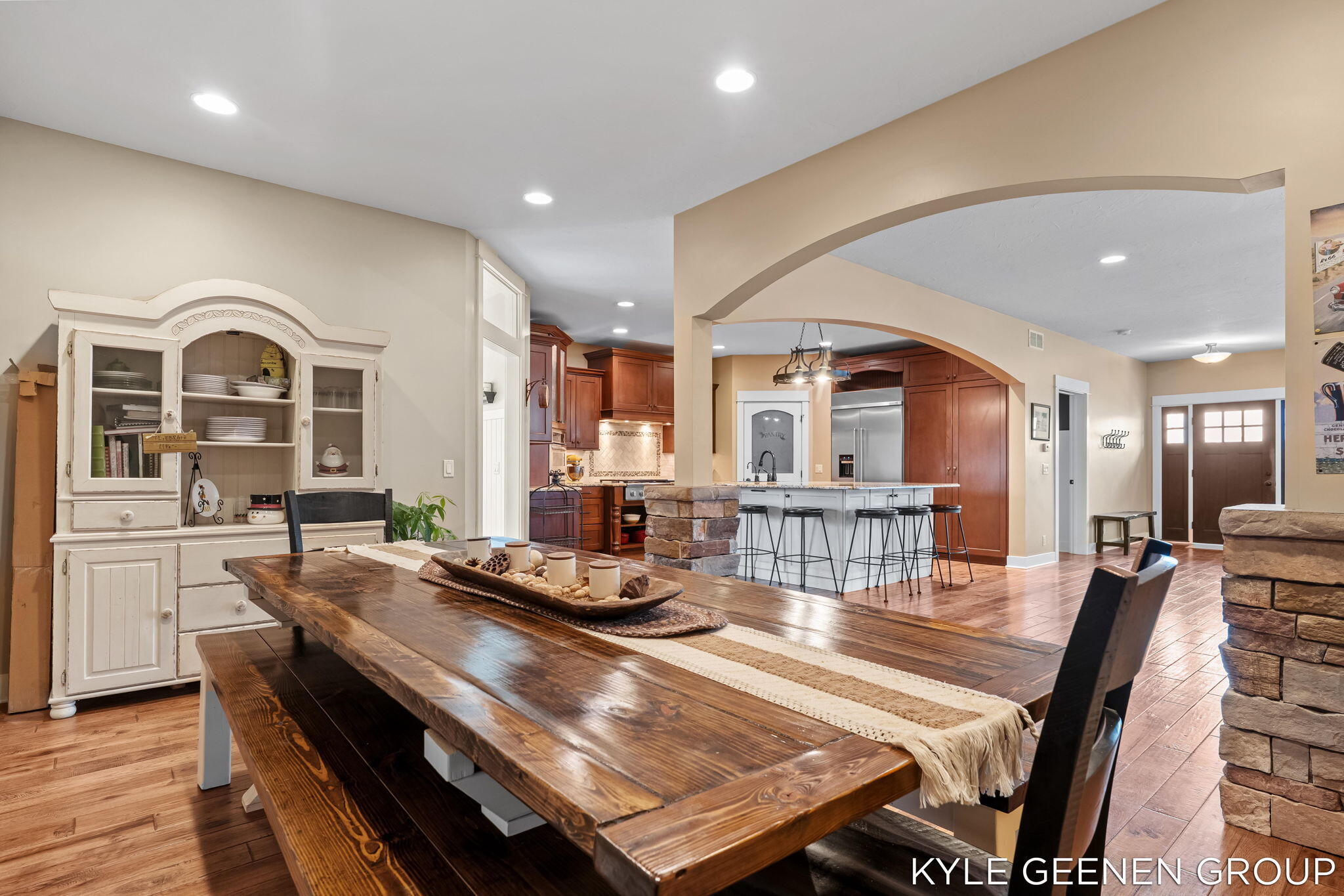 564 Blackstone Street