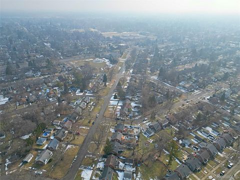 Tiny photo for 11433 Kinloch, Redford Charter Township, MI 48239 (MLS # 20261009986)