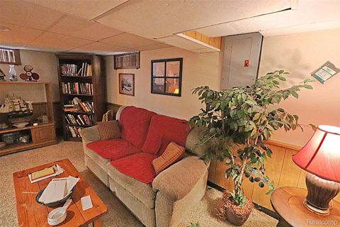 Tiny photo for 11433 Kinloch, Redford Charter Township, MI 48239 (MLS # 20261009986)