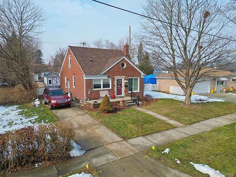 Photo of 11433 Kinloch, Redford Charter Township, MI 48239 (MLS # 20261009986)