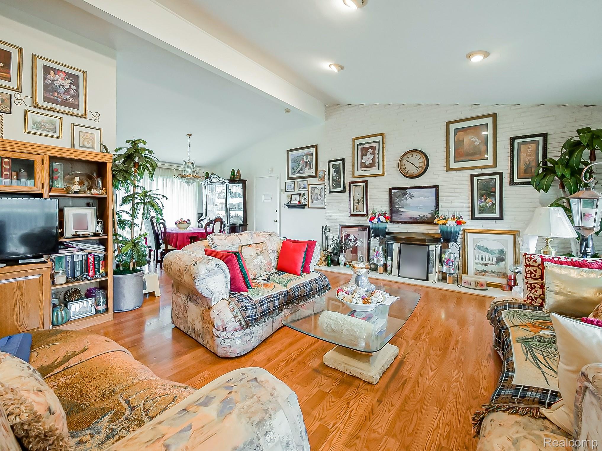 6775 Cedarbrook Drive