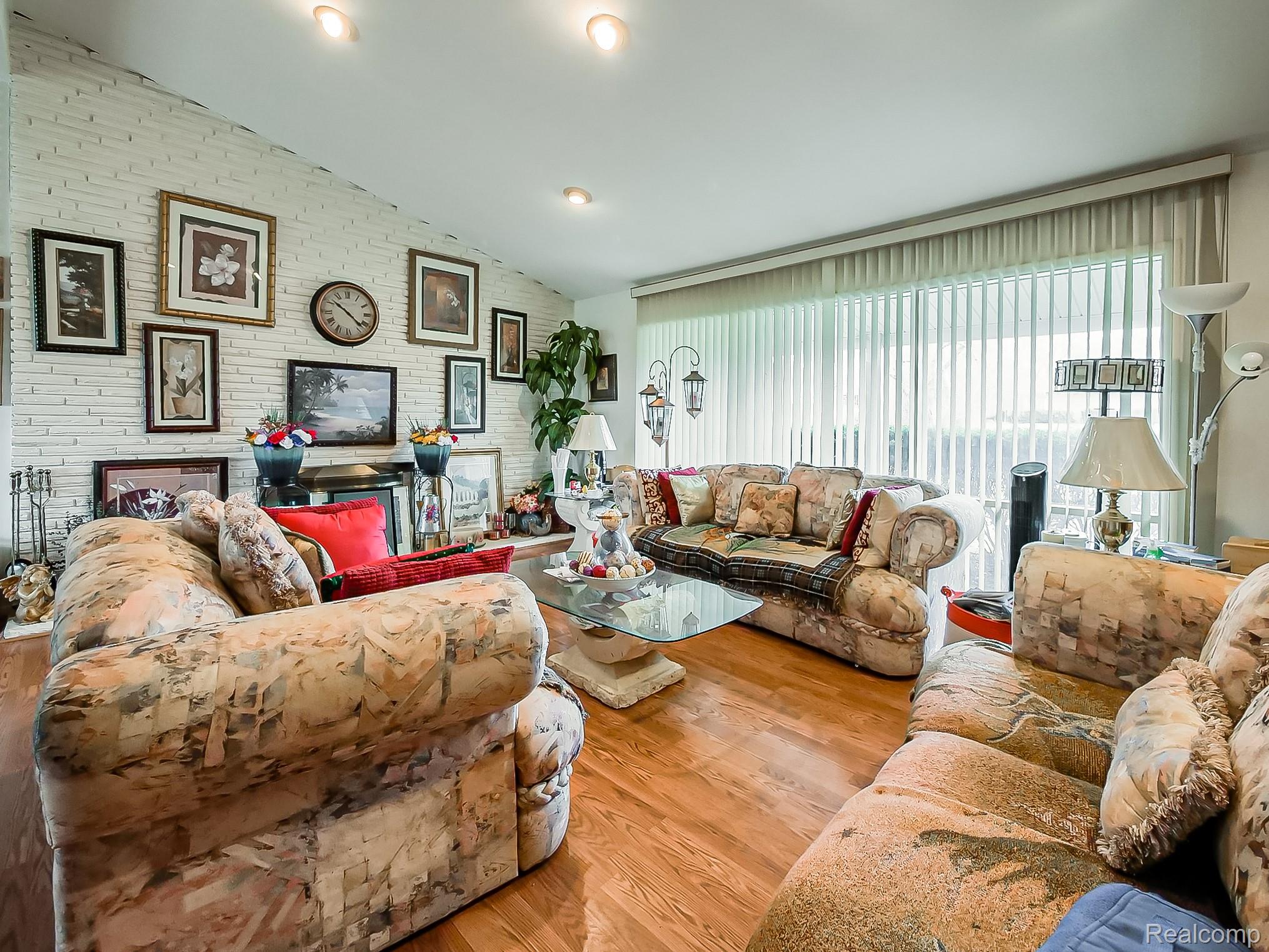 6775 Cedarbrook Drive