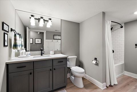 A home in SaugatuckTownship_Allegan