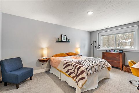 A home in SaugatuckTownship_Allegan
