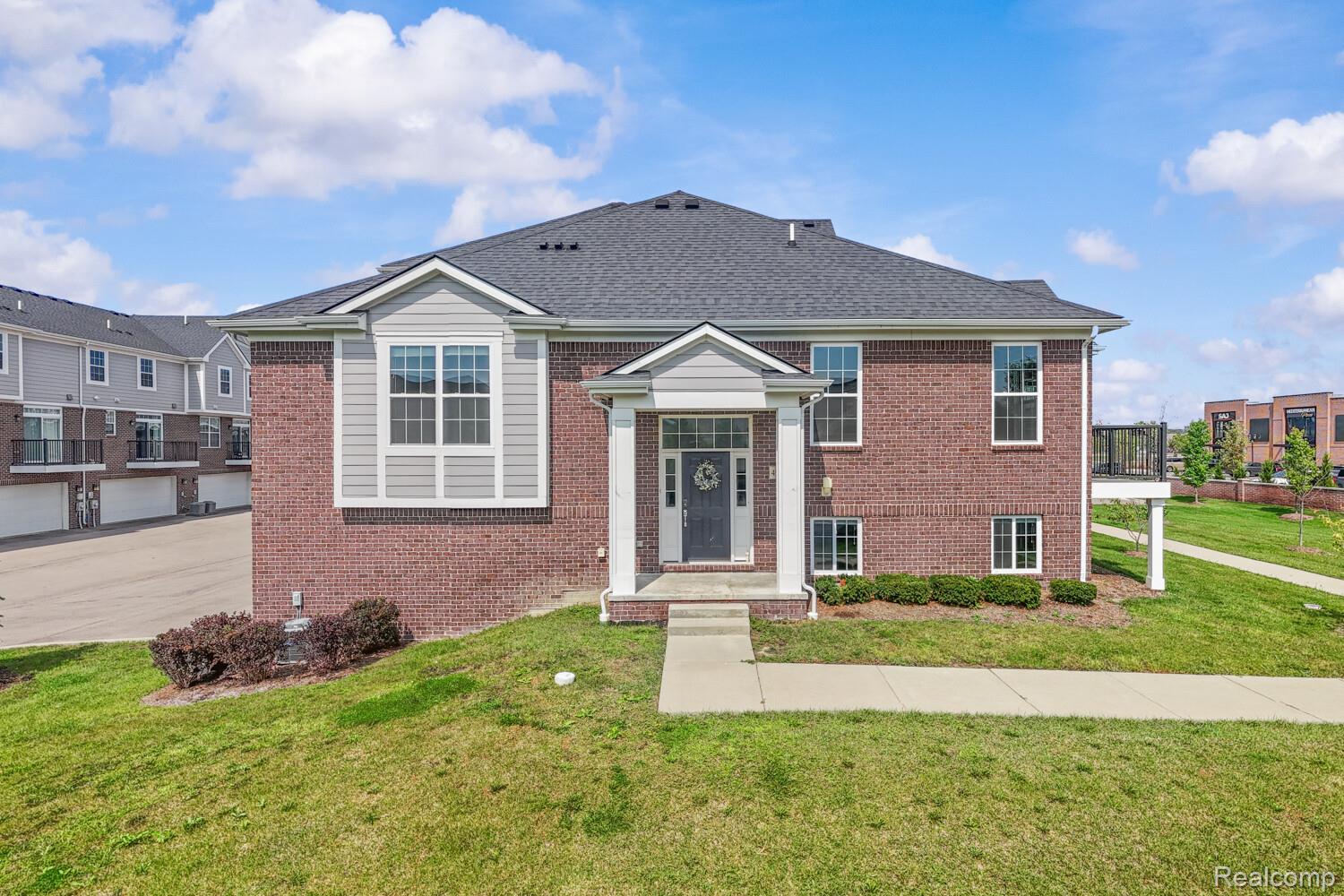 49503 Lantern Way 42