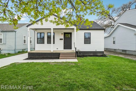 27520 Bohnhoff Street Roseville City MI 48066