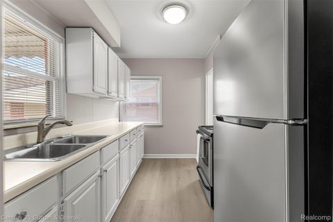 Tiny photo for 1046 6th Street, Wyandotte City, MI 48192 (MLS # 20261002879)