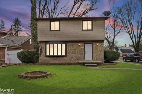 Photo of 17397 Cornell Road, Southfield City, MI 48075 (MLS # 5050201421)