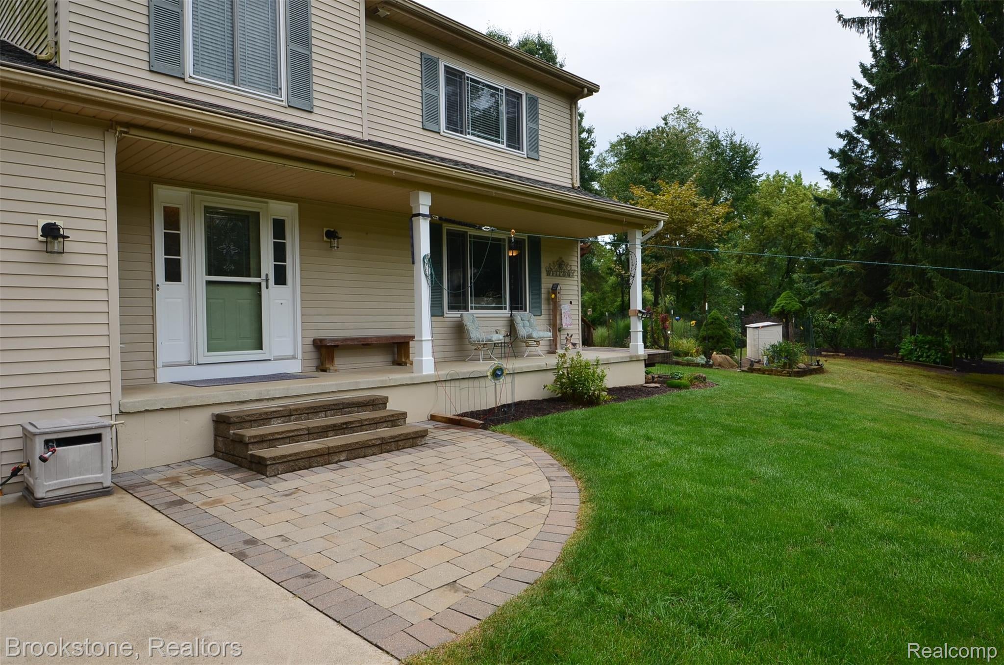 9828 Hadley Road