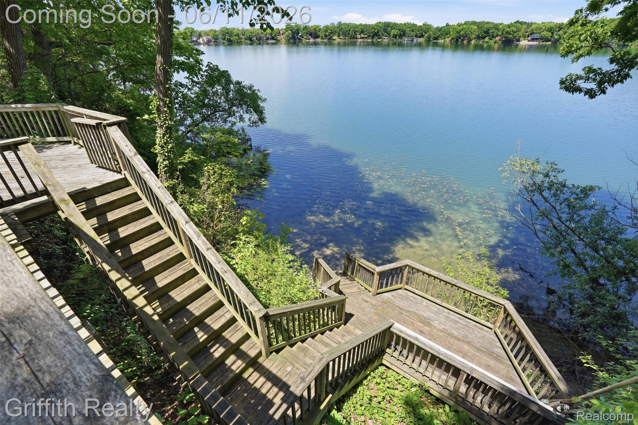 6262 Briggs Lake Drive