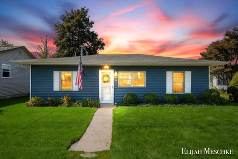 Tiny photo for 1970 Parker Drive, Yankee Springs Township, MI 49348 (MLS # 65026045878)