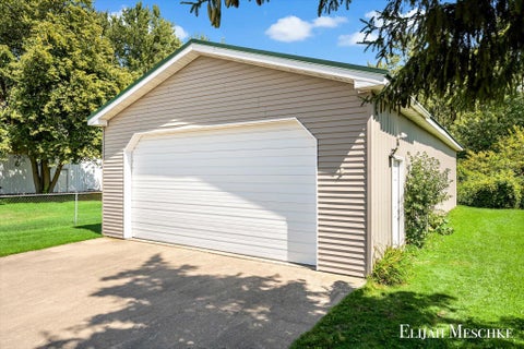 Tiny photo for 1970 Parker Drive, Yankee Springs Township, MI 49348 (MLS # 65026045878)