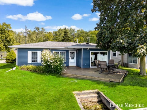 Tiny photo for 1970 Parker Drive, Yankee Springs Township, MI 49348 (MLS # 65026045878)