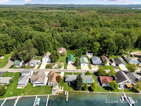 Tiny photo for 1970 Parker Drive, Yankee Springs Township, MI 49348 (MLS # 65026045878)