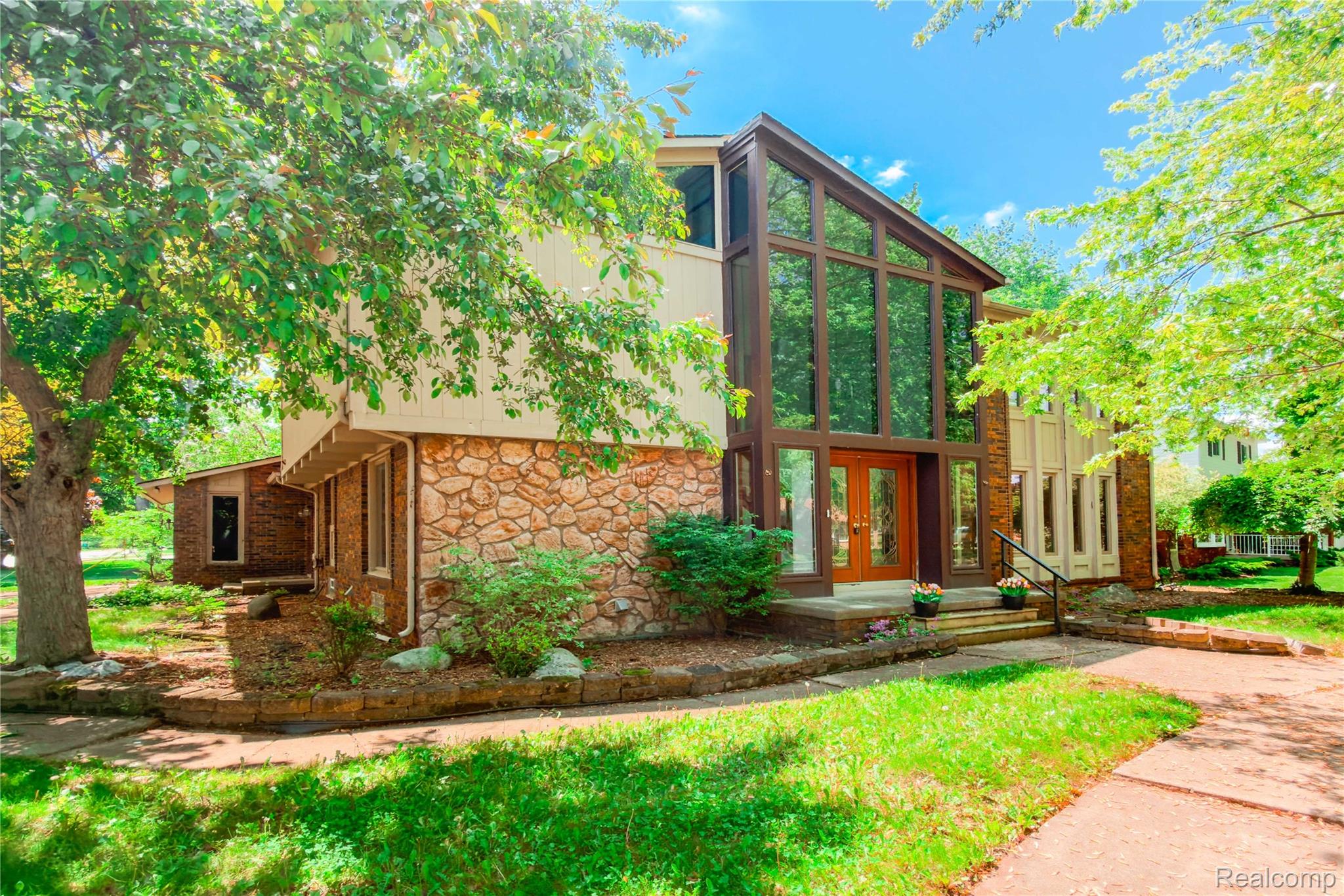 8027 Berkshire Drive