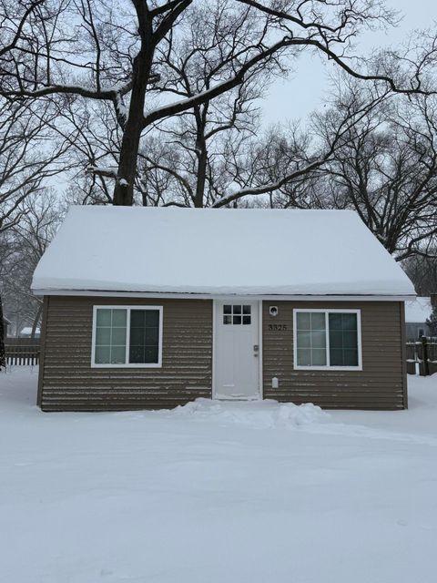 3325 9th Street Muskegon Heights City MI 49444