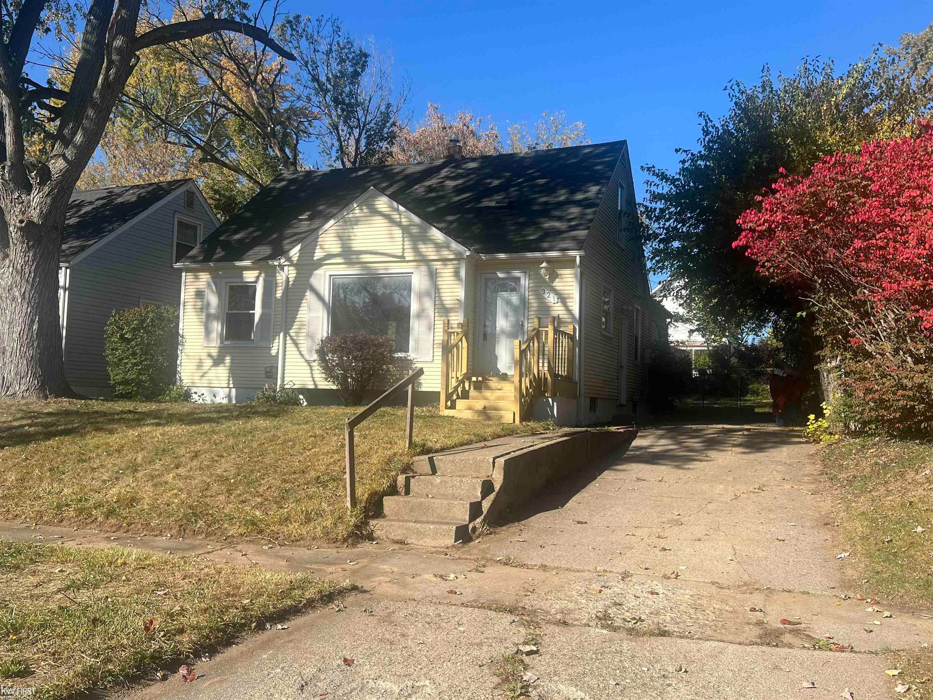 321 Burroughs Avenue
