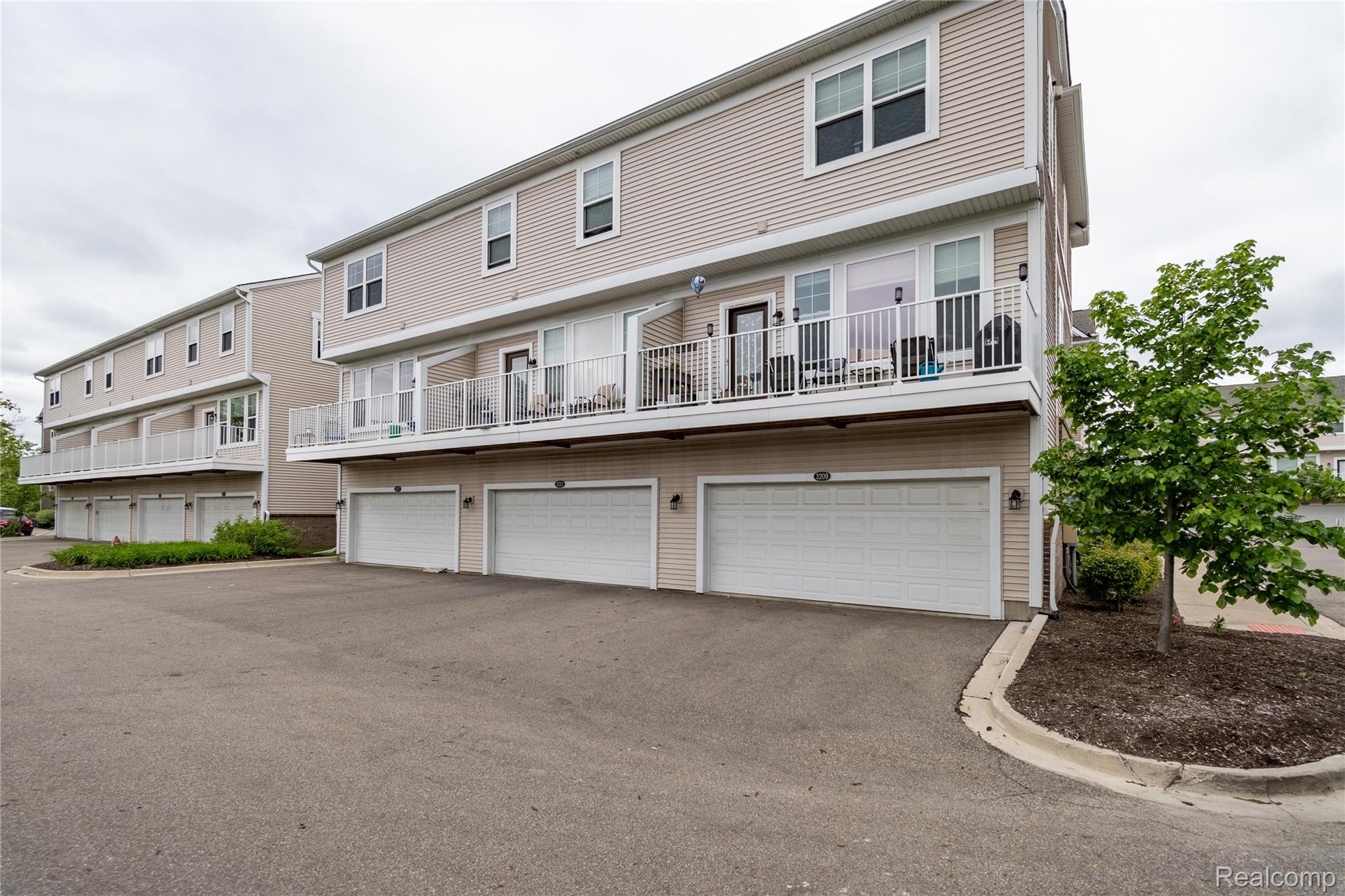 3217 CHAMBERS W 87