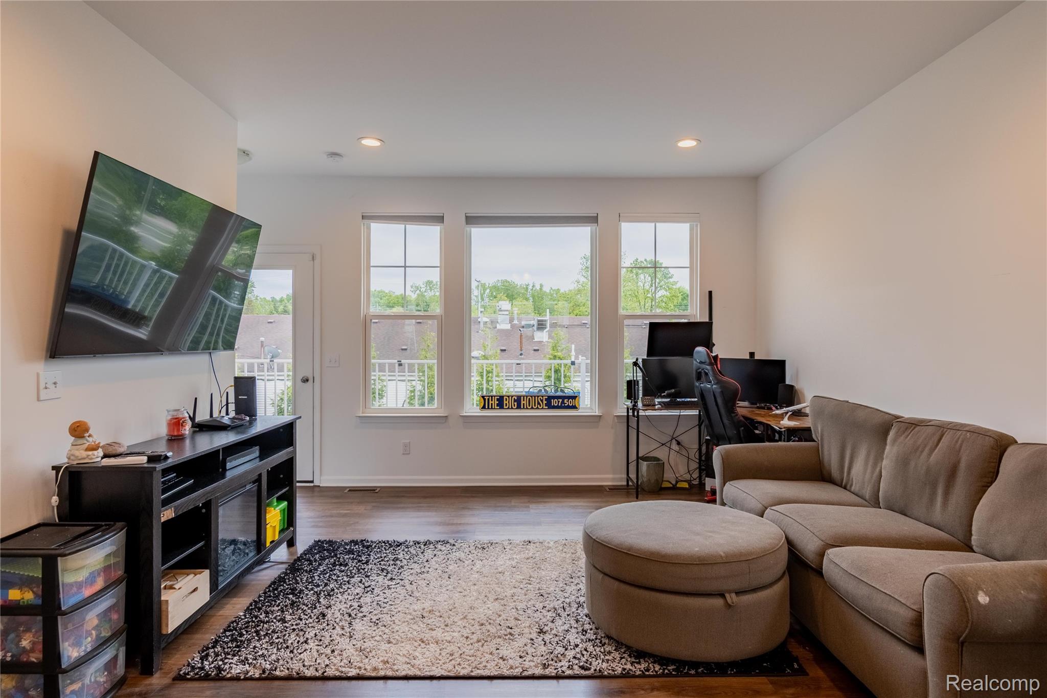 3217 CHAMBERS W 87