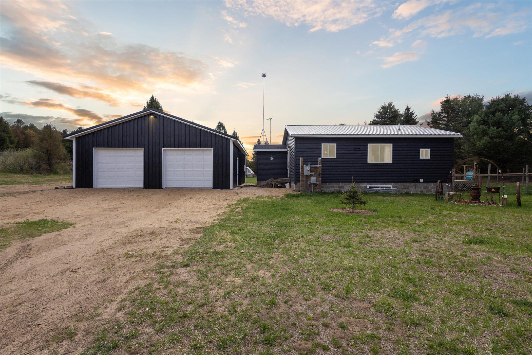 1366 Grow Road NW 007 Douglas Twp. 1070