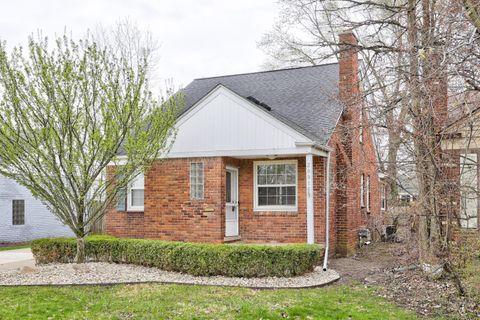 20916 Vernier Road Harper Woods City MI 48225