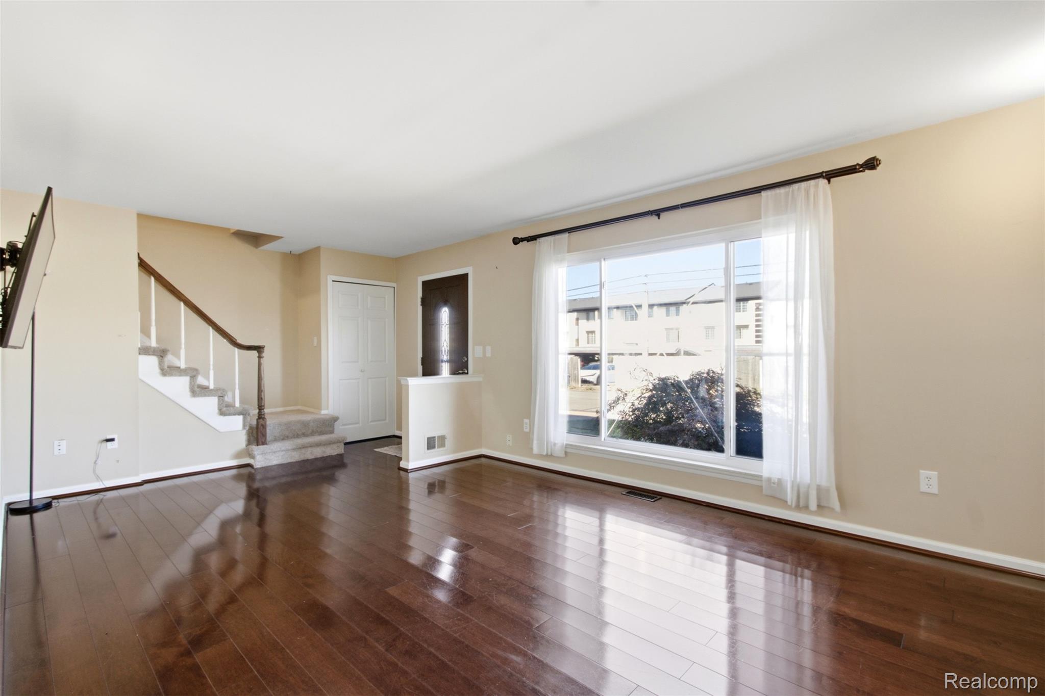 37439 Colonial Drive