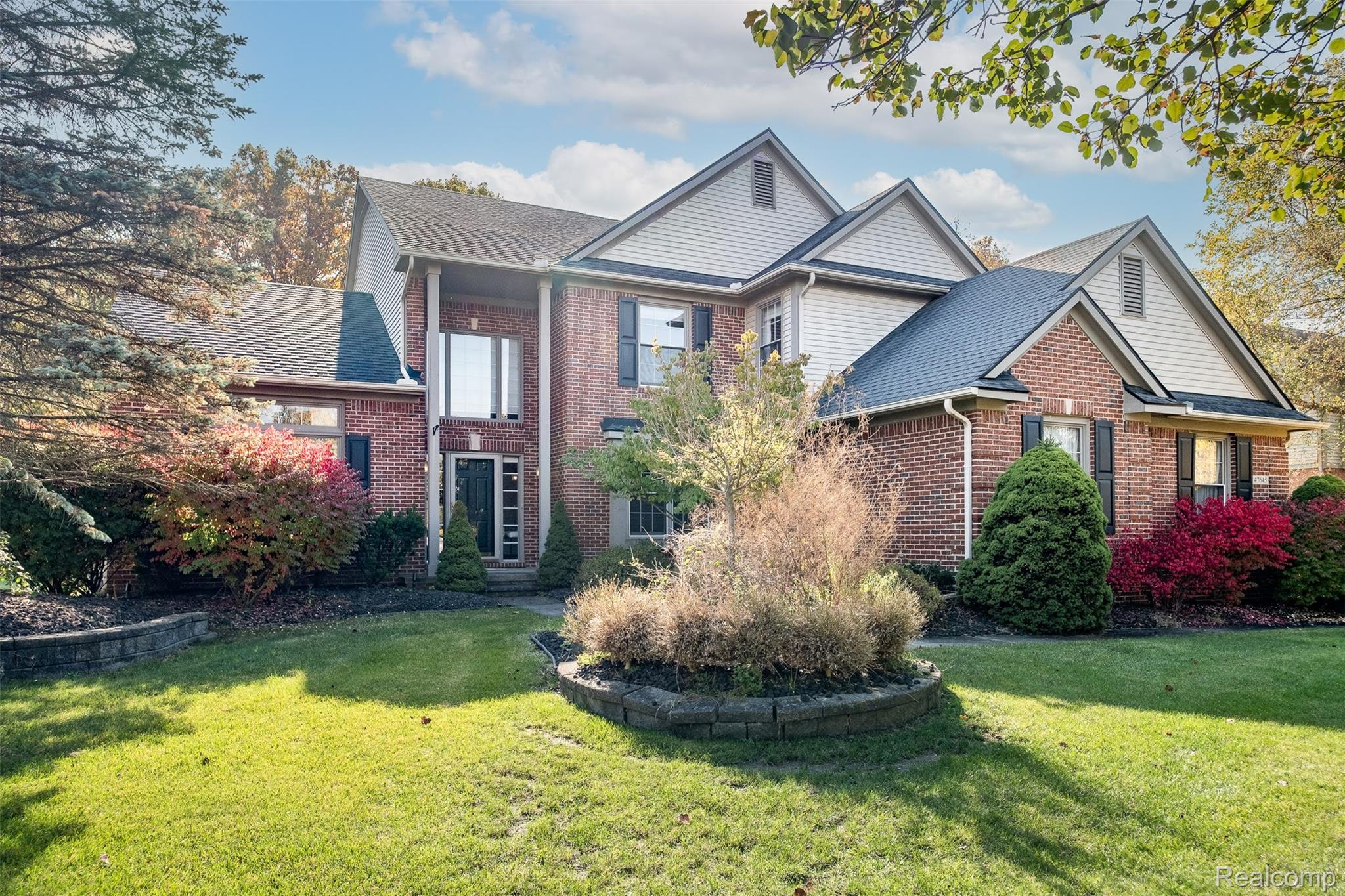47645 River Woods Drive