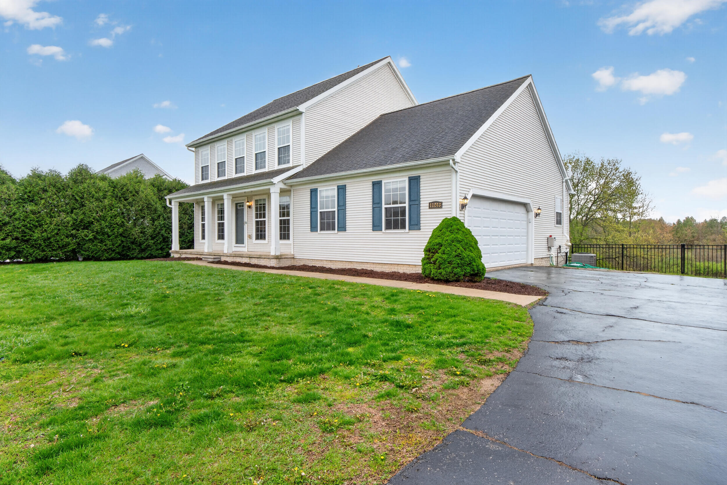 11243 Huckleberry Lane