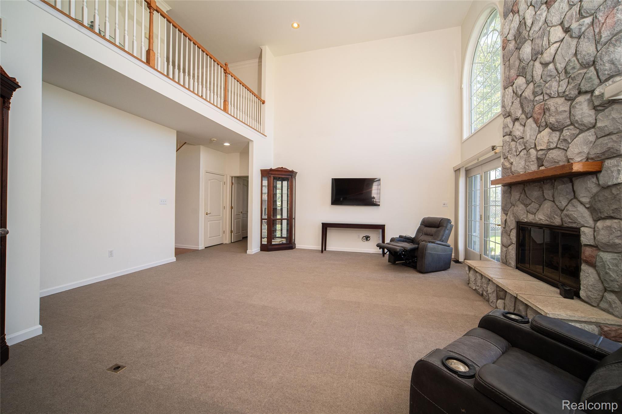 1048 Cantor Lane