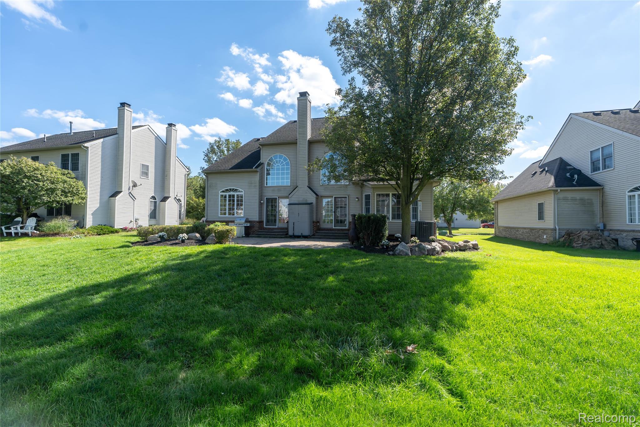 1048 Cantor Lane