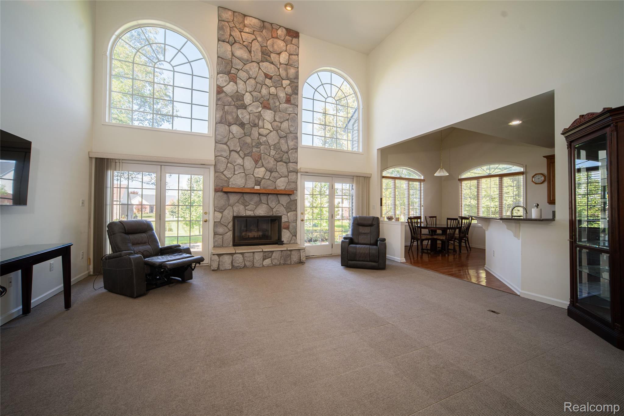 1048 Cantor Lane