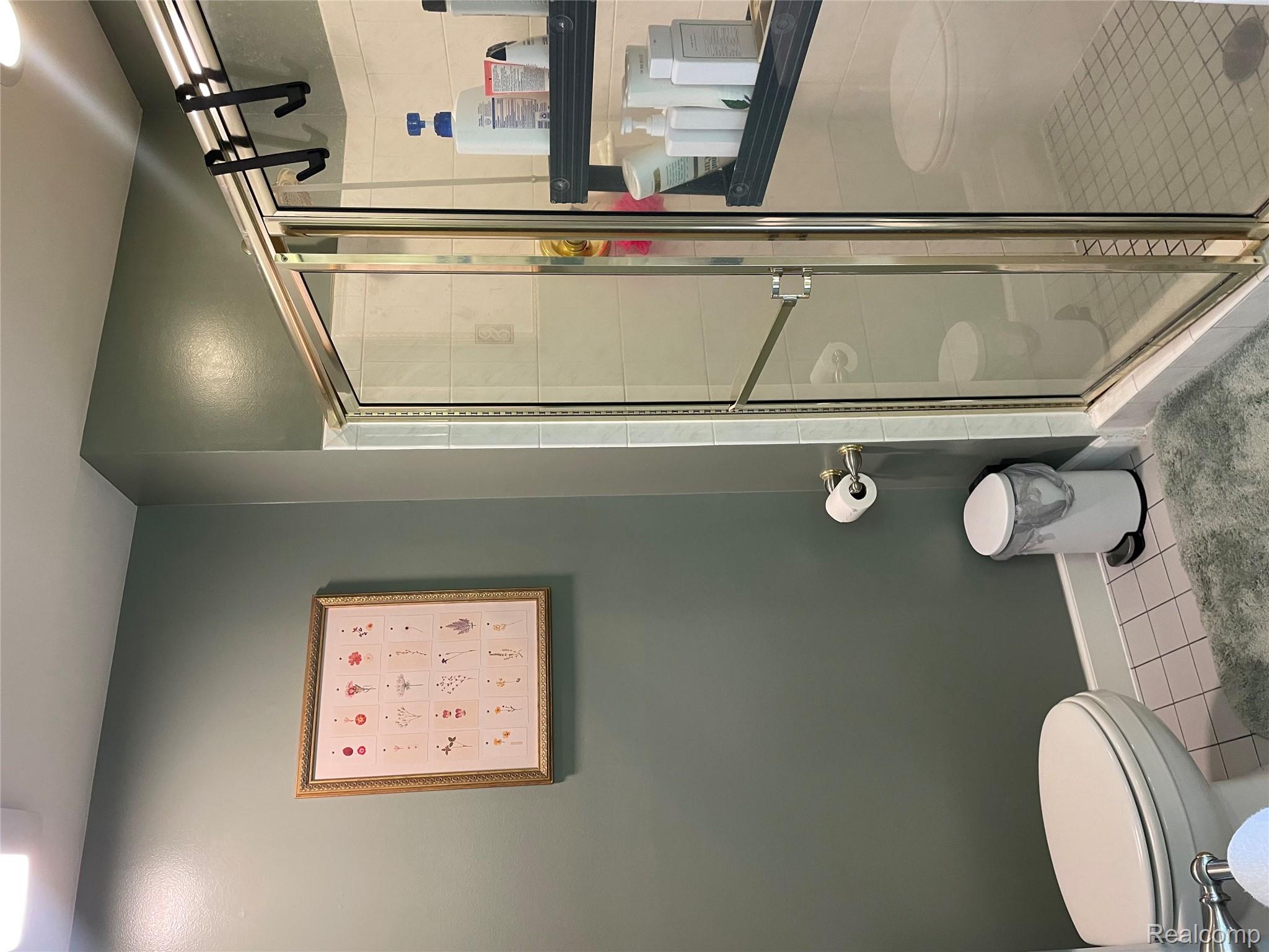 Ortonville Village, Michigan 48462, United States, 4 Bedrooms Bedrooms, ,3 BathroomsBathrooms,Residential,Active,184805