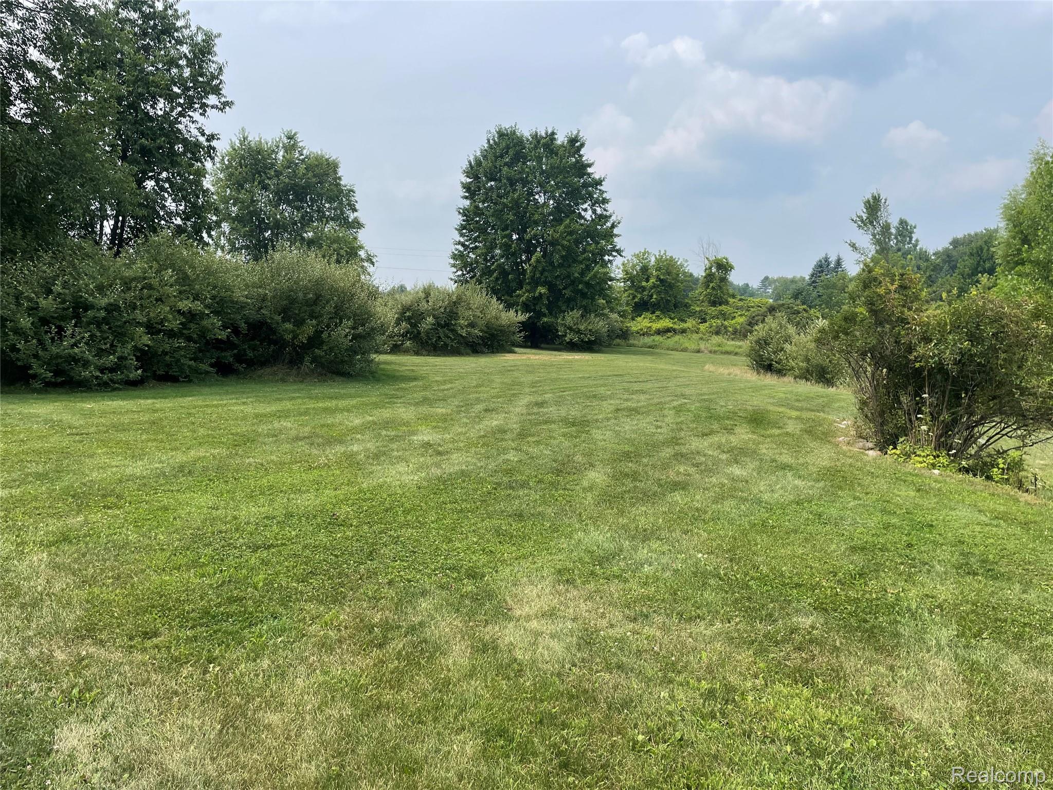 Ortonville Village, Michigan 48462, United States, 4 Bedrooms Bedrooms, ,3 BathroomsBathrooms,Residential,Active,184805