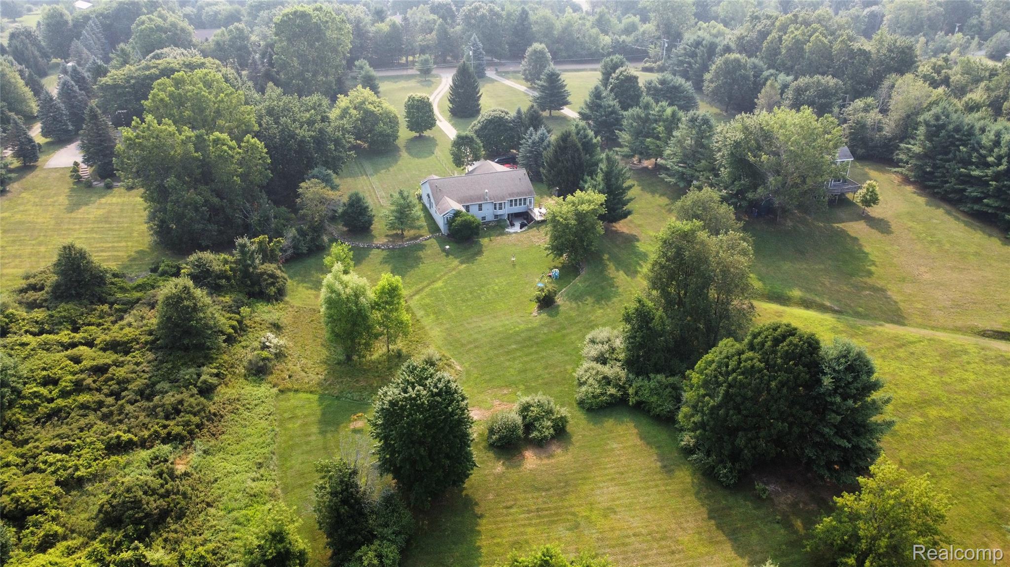 Ortonville Village, Michigan 48462, United States, 4 Bedrooms Bedrooms, ,3 BathroomsBathrooms,Residential,Active,184805