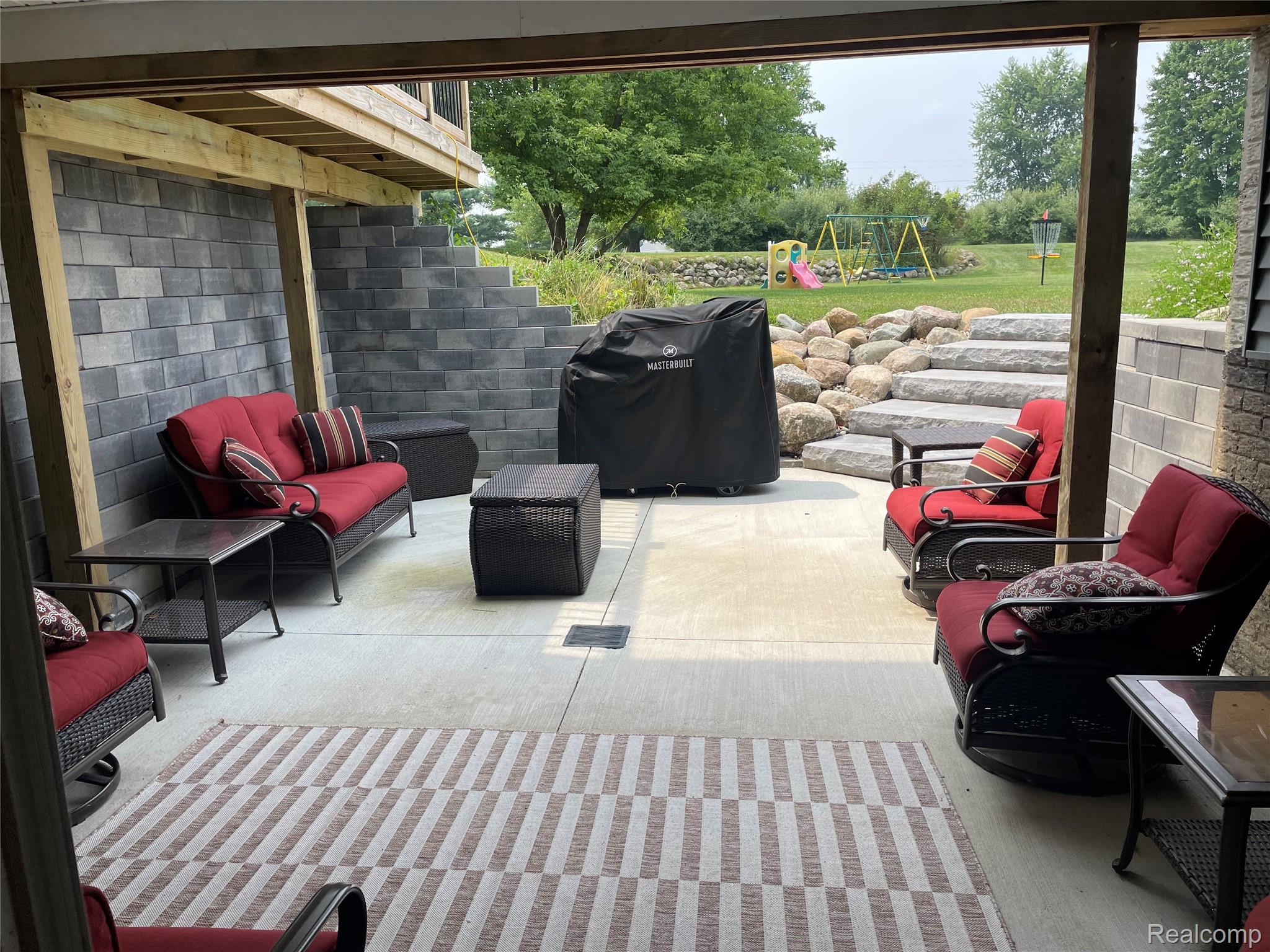 Ortonville Village, Michigan 48462, United States, 4 Bedrooms Bedrooms, ,3 BathroomsBathrooms,Residential,Active,184805