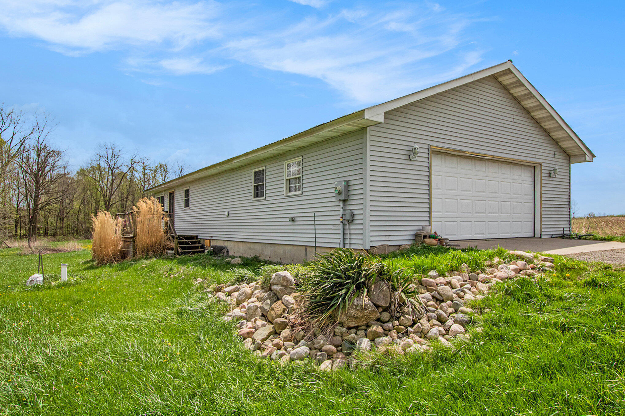 17337 Calvin Hill Street