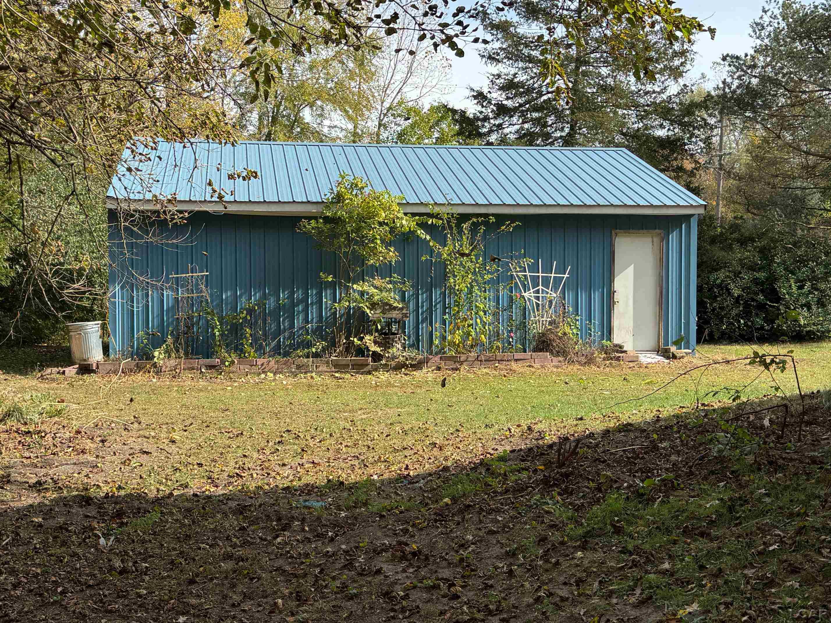 10722 Rawsonville Road