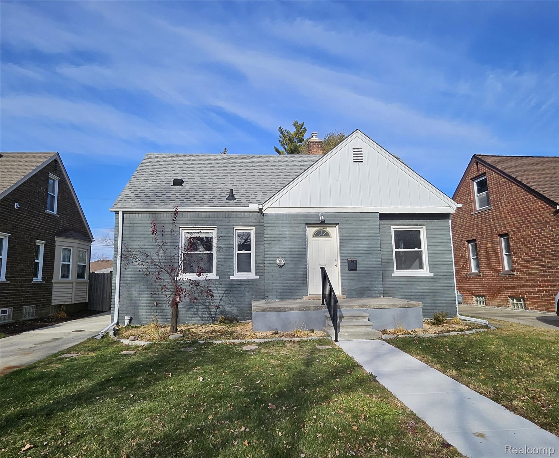 1670 Michigan Boulevard