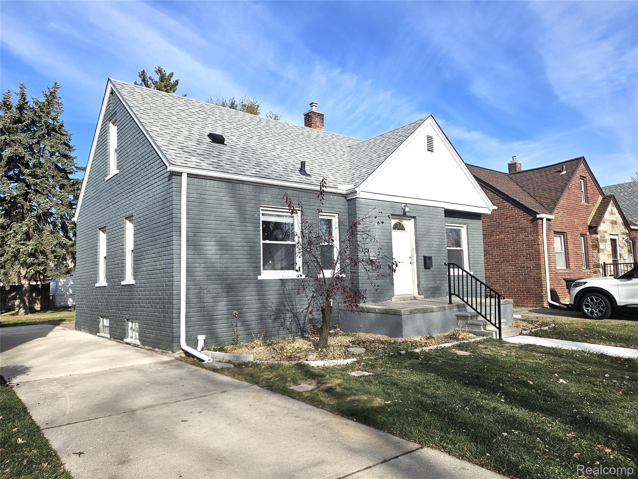 1670 Michigan Boulevard