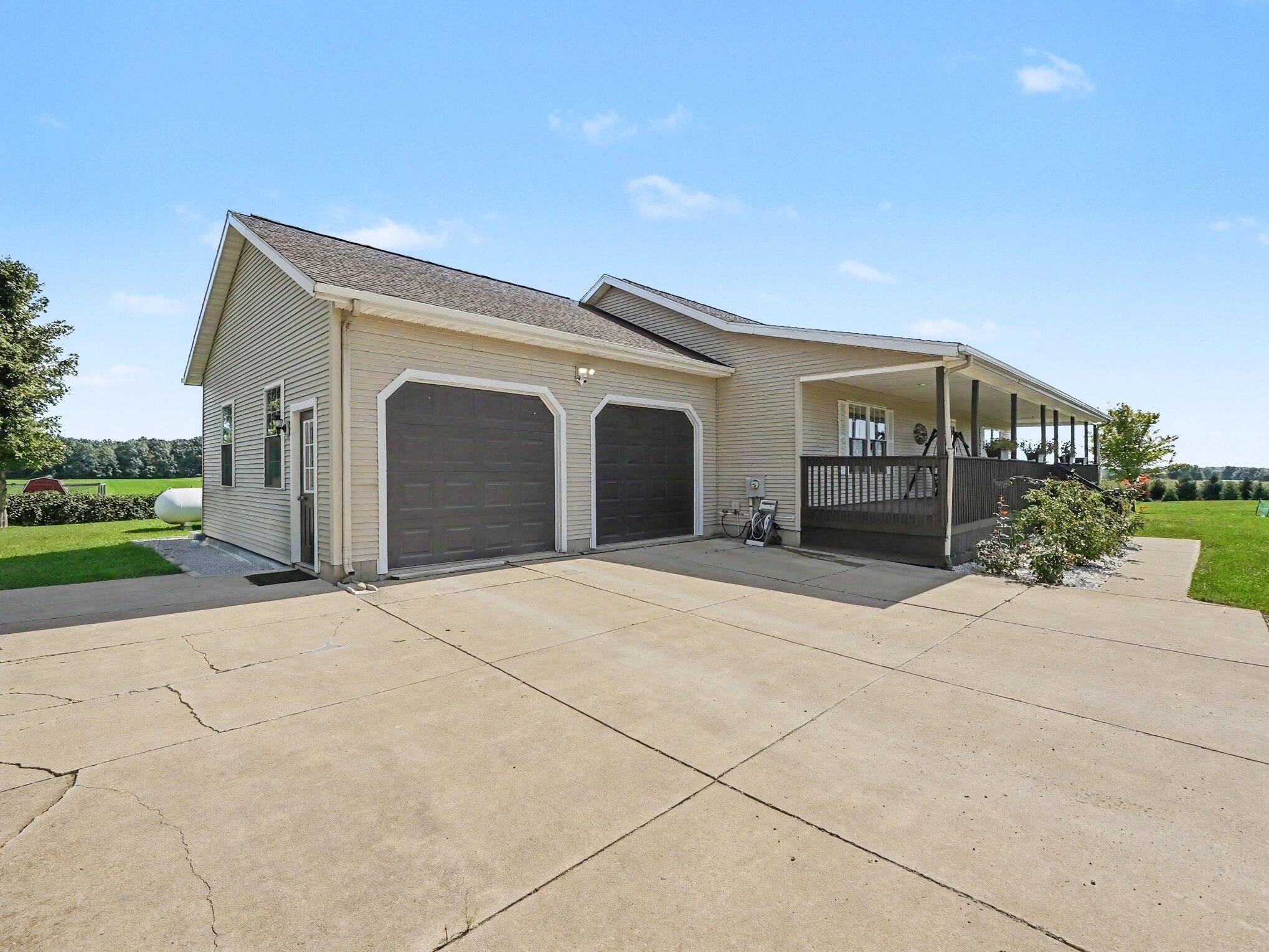 5443 Combs Road