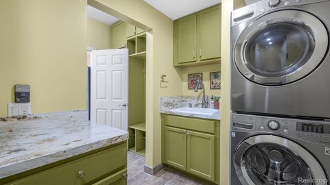 Tiny photo for 7164 MILLROCK Avenue, Shelby Charter Township, MI 48317 (MLS # 20261019470)