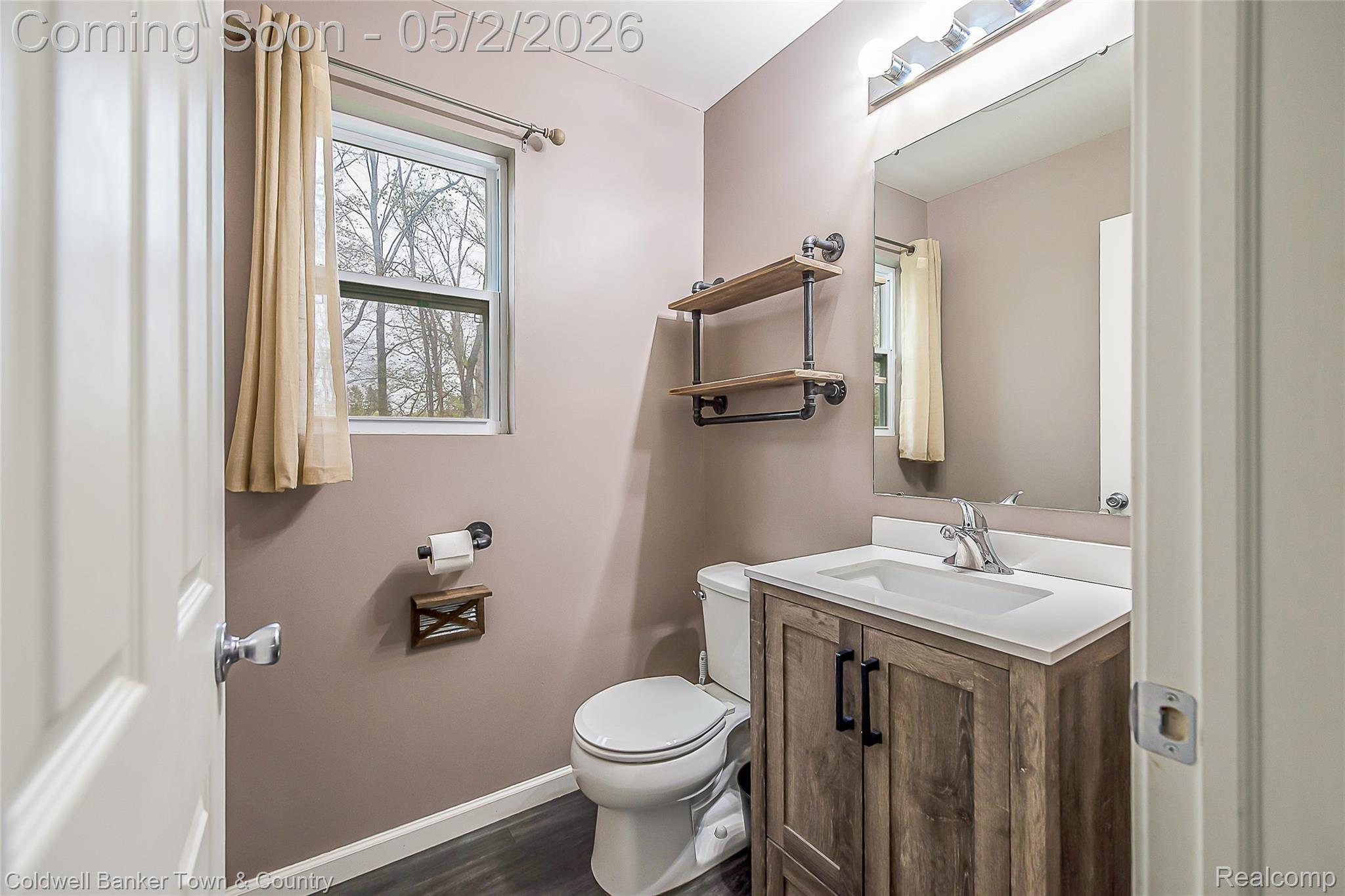 1140 Autumn Park Trail